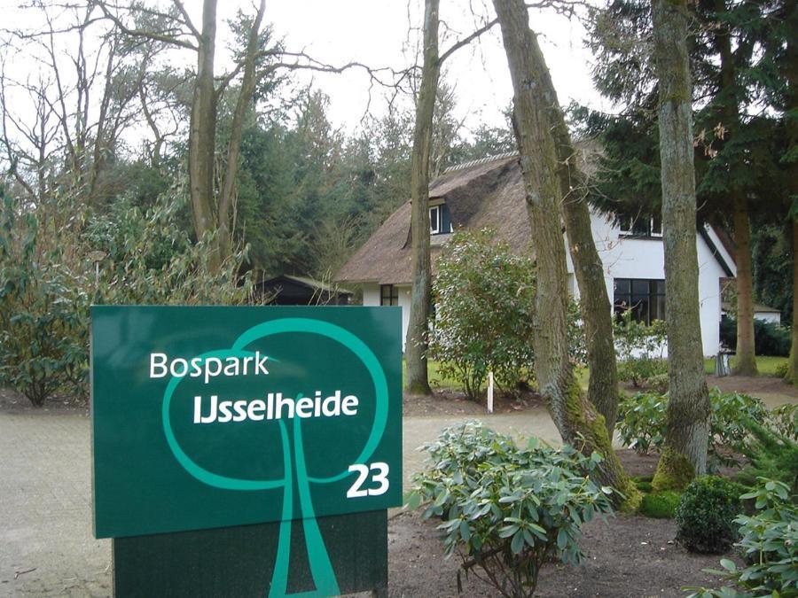 Relaxed Luxe "Boszichthuisje" Met Jacuzzi Bospark Ijsselheide Hattemerbroek Extérieur photo